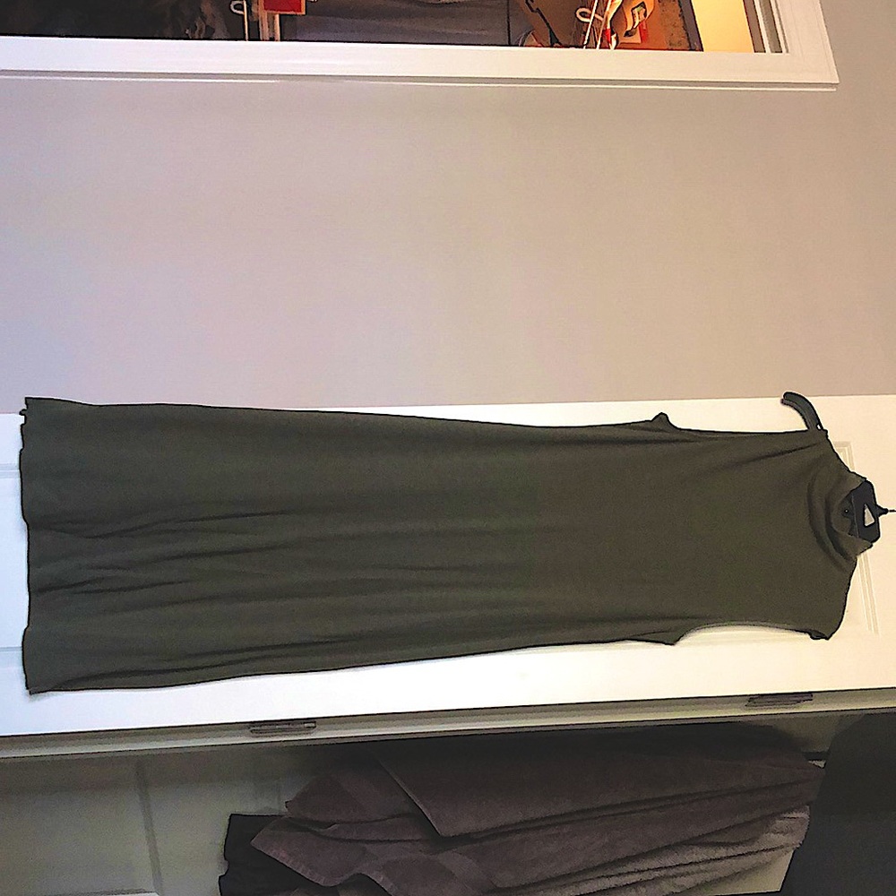 Green midi dress
